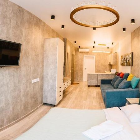 Royal Tower Luxurious Smart Residence Kiev Esterno foto